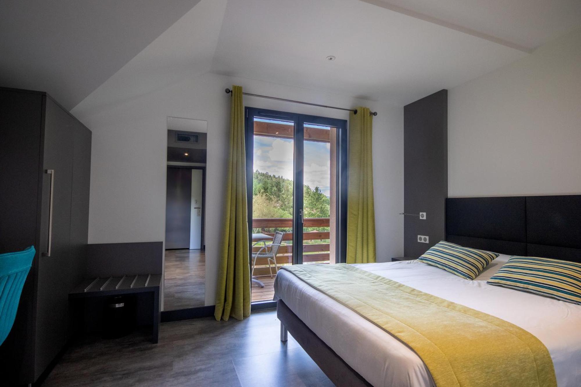 Logis Hotel Le Regal & Spa Saint-Die-des-Vosges Екстер'єр фото